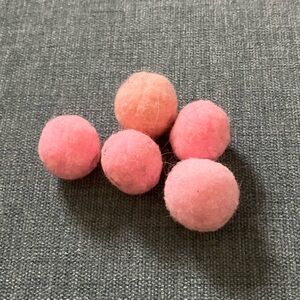 5 Pink Cat Pompom Ball Toys